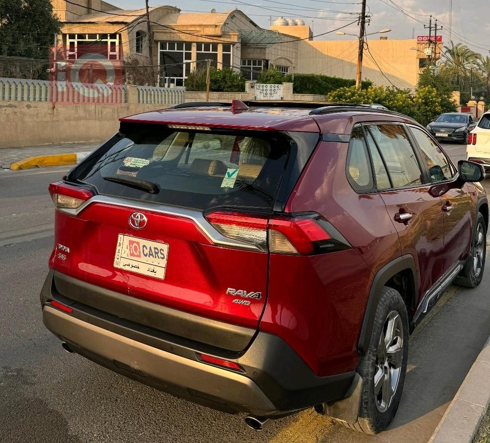 تويوتا راف 4